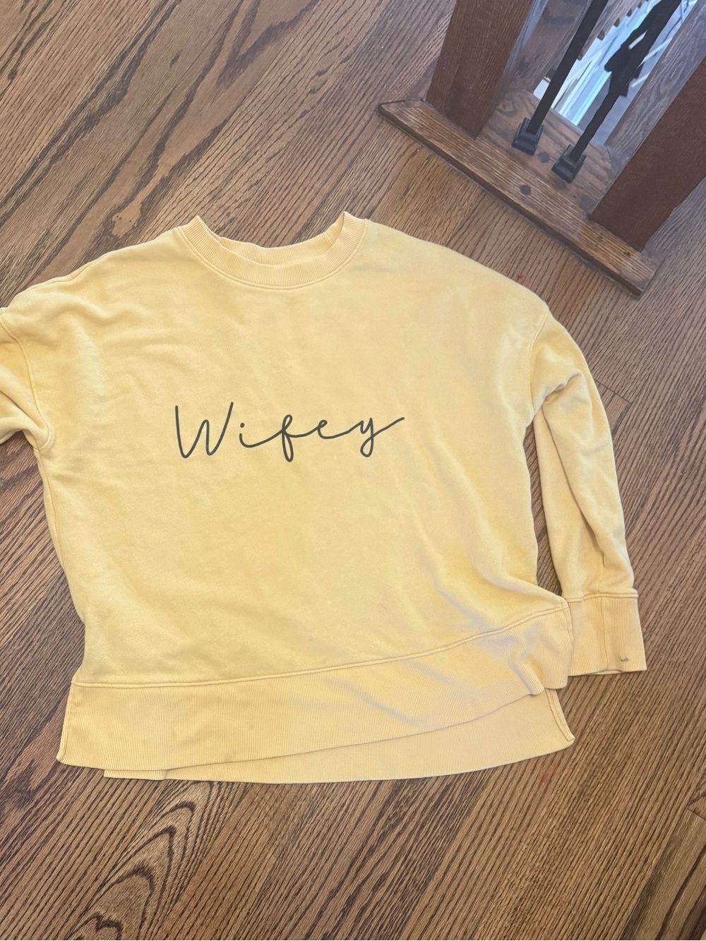 Wifey Script Crewneck Sweatshirt - large
